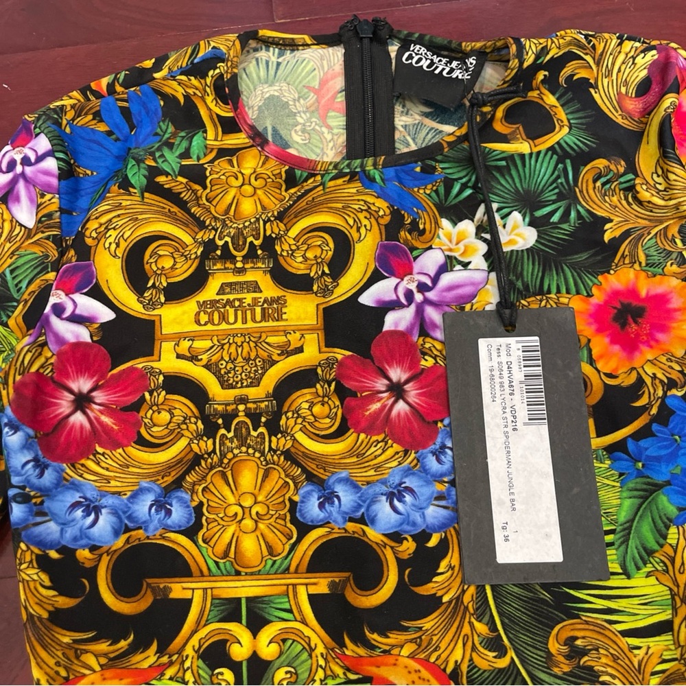 NWT Versace Jeans Couture Multicolor Tropical Barocco Print Bodysuit Size 36 - Picture 2 of 8